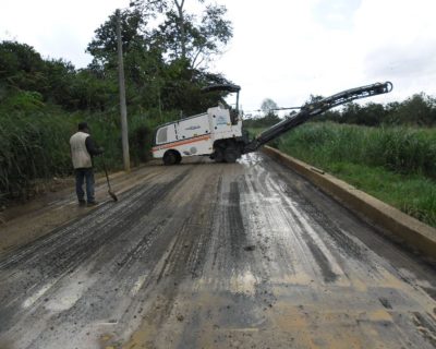 Construcción pavimento y obras complementarias del anillo vial de la mesa de Ruitoque en los sectores: Tres Esquinas – La Milonga y Casa de Pablo – Acapulco departamento de Santander.