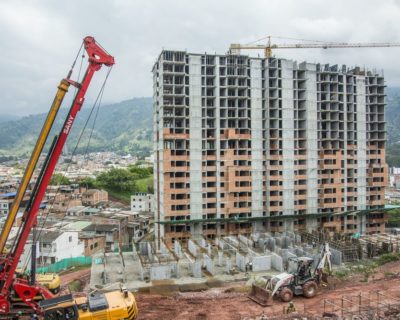 Construcción llave en mano del proyecto Zafiro, de viviendas VIP y VIS en el municipio de Piedecuesta – Santander.